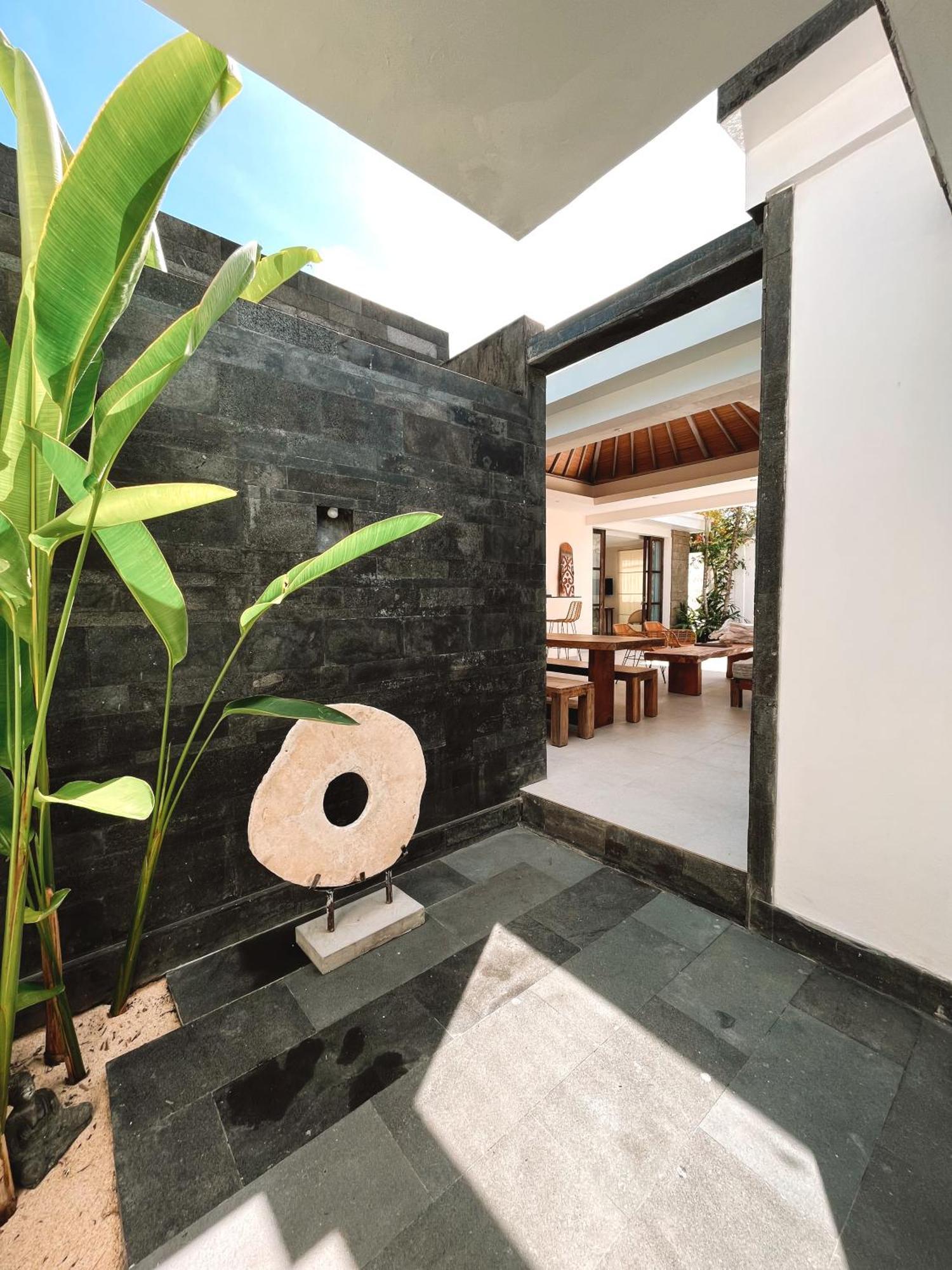 Aster Villa Seminyak Luaran gambar
