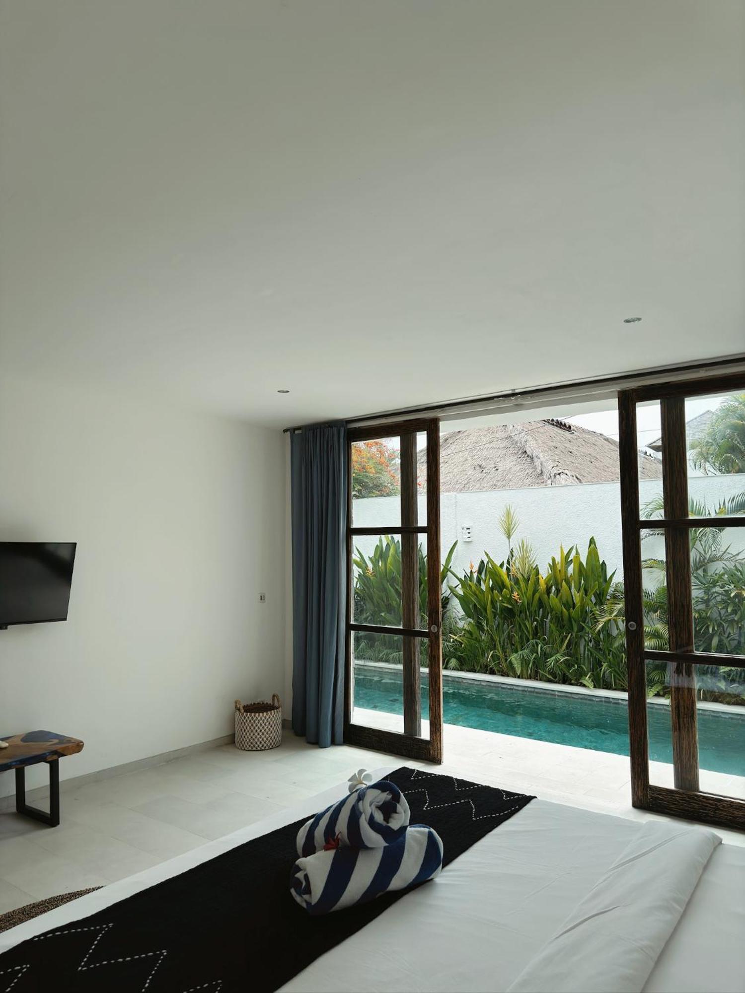 Aster Villa Seminyak Luaran gambar